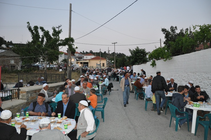 mehrikoz iftar (10).JPG